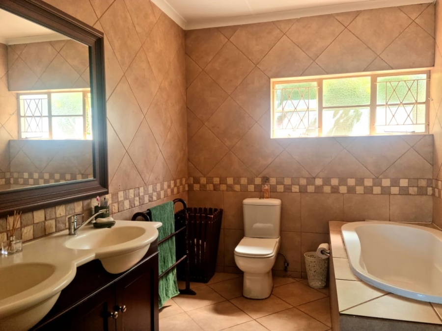 3 Bedroom Property for Sale in Labram Northern Cape